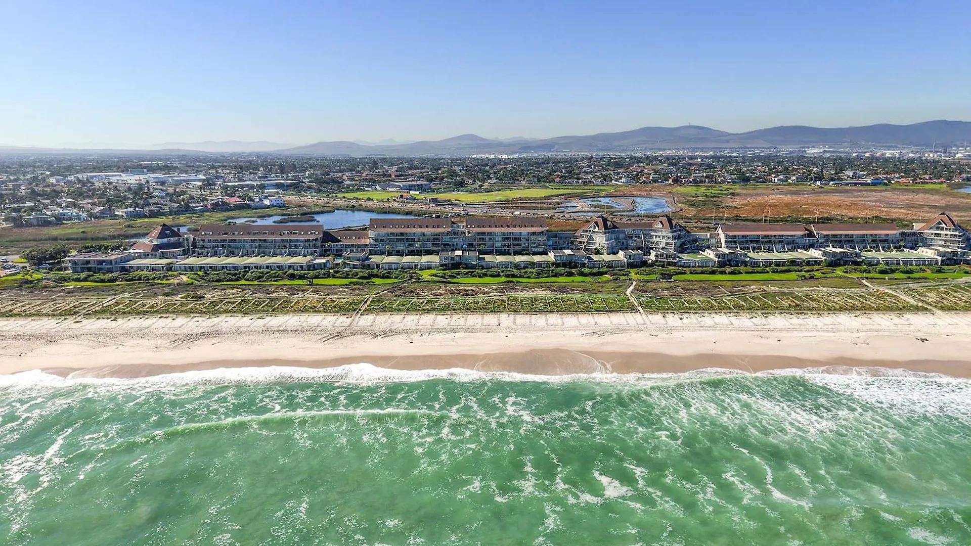 Dolphin Beach H301 Bloubergstrand 0*,  South Africa